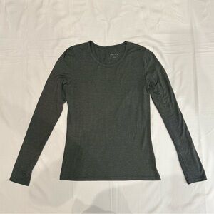 Theory Grey Long Sleeve Top Size M